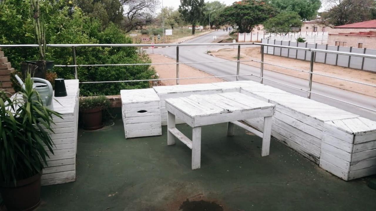 Tsumeb Backpackers & Safari Hostel Eksteriør bilde